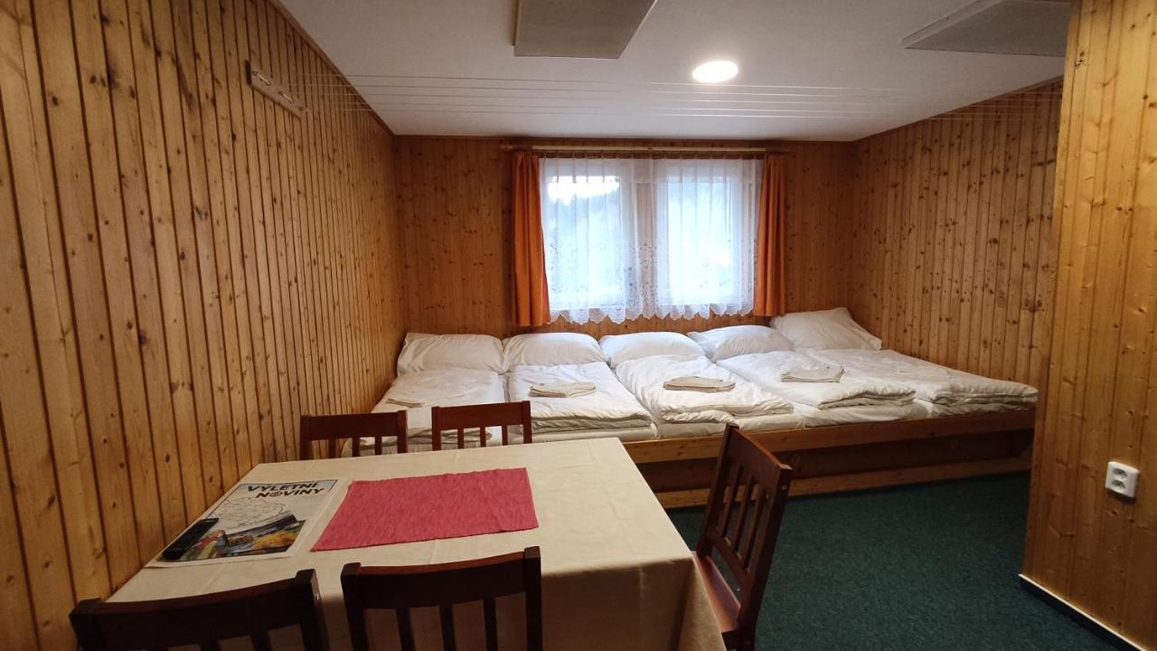 Penzion Apartmany Aninka Mariánská Exteriör bild